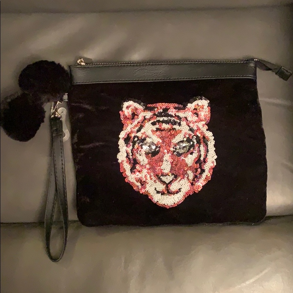 Black tiger handbag